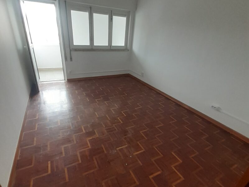 Apartamento Renovado T1 - Cascais