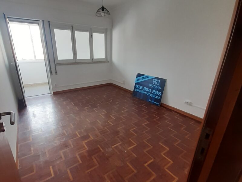 Apartamento Renovado T1 - Cascais