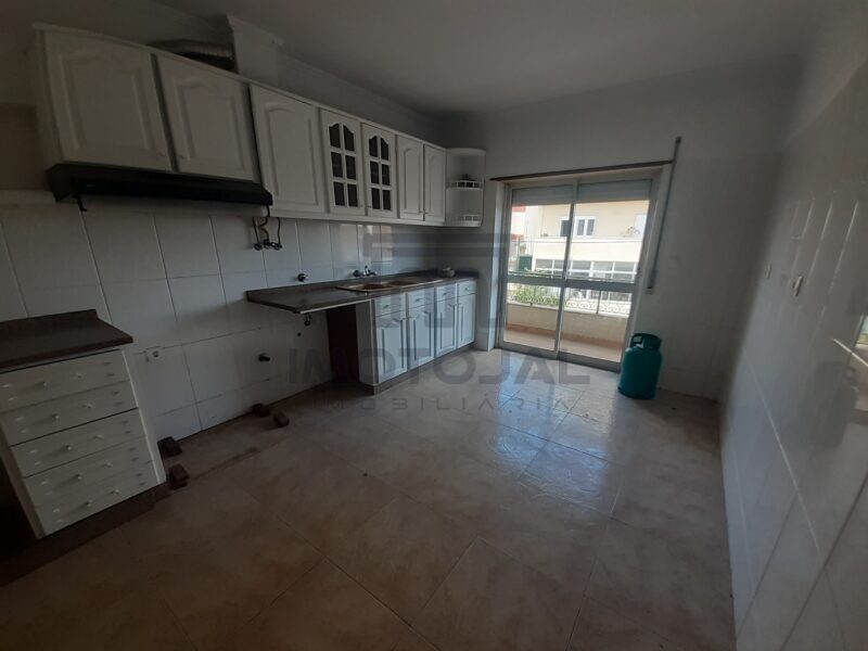 Apartamento T3 - Bairro da Vinha Grande