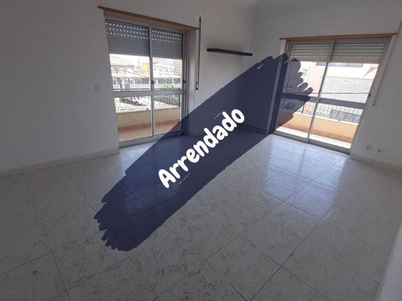 Apartamento T3 - Bairro da Vinha Grande